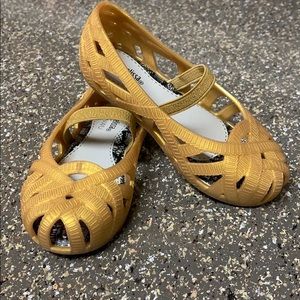 Mini Melissa Gold shoes